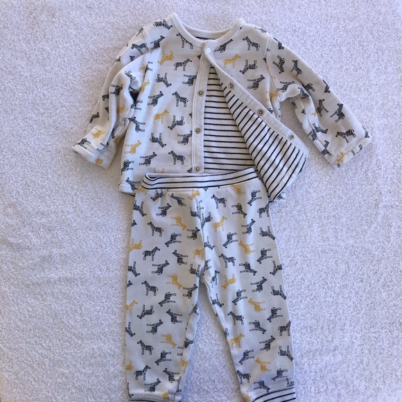 Baby Boy size 12 months clothing - Picture 8 of 16